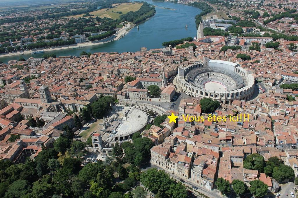 Le Nid Des Arenes Apartment Arles Room photo