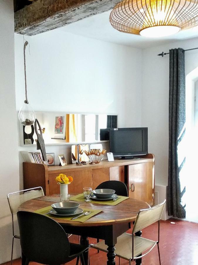 Le Nid Des Arenes Apartment Arles Exterior photo